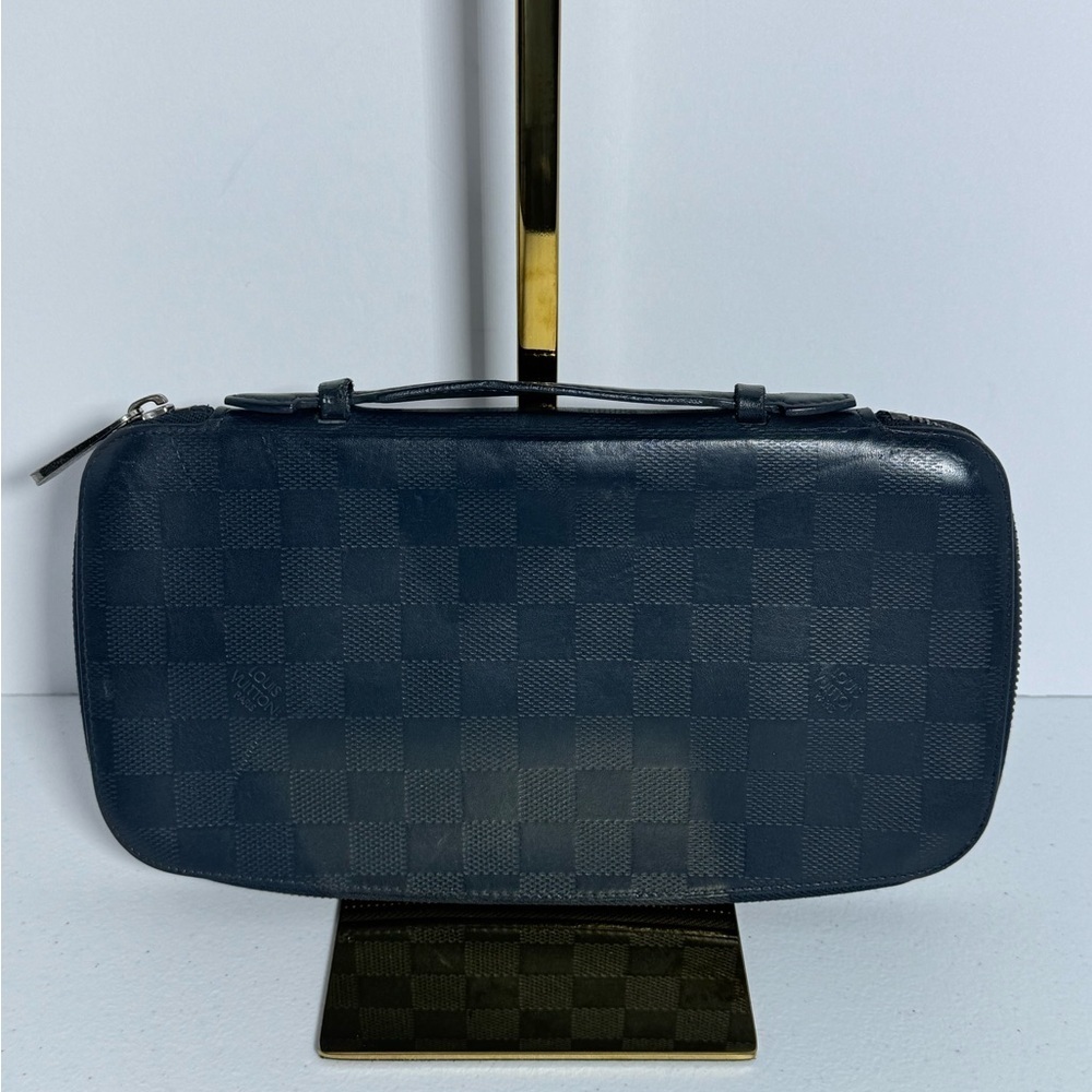 AUTHENTIC Black Louis Vuitton Damier Ebene Bag